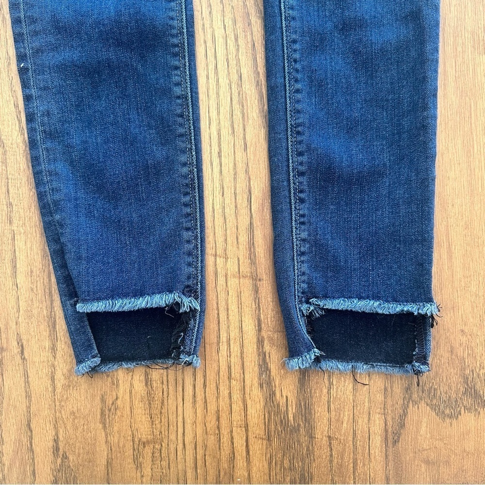 Hudson Colette Mid Rise Skinny Jeans Sz 27 Medium Wash Stretch Denim Raw Hem - Picture 6 of 12